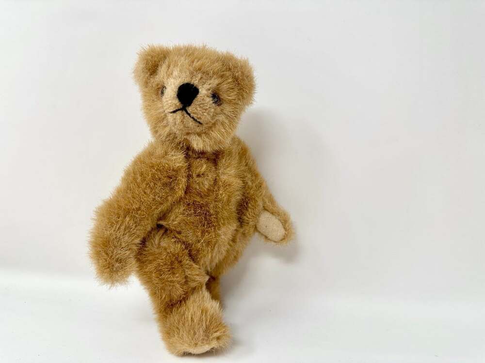 Vintage Teddy Bear by Berkely Designs light brown jointed Collectible Plush Bear